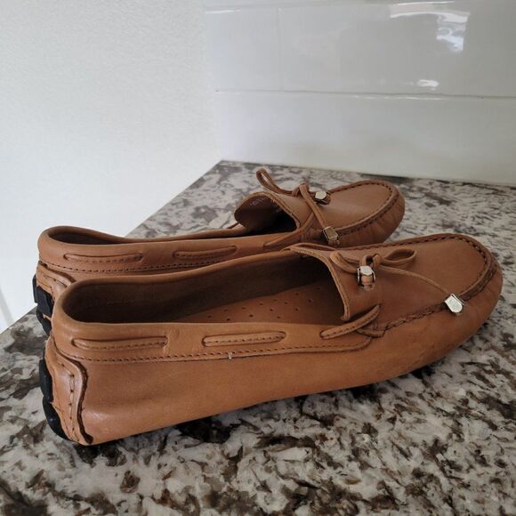 Saks Fifth Avenue Leather Loafers 9B - Picture 2 of 10